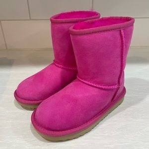 Ugg Girls Classic II Size 11 Kids Pink